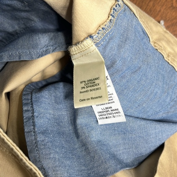 L.L. Bean Tan Classic chino short NWOT tan Size 8 - Picture 2 of 4